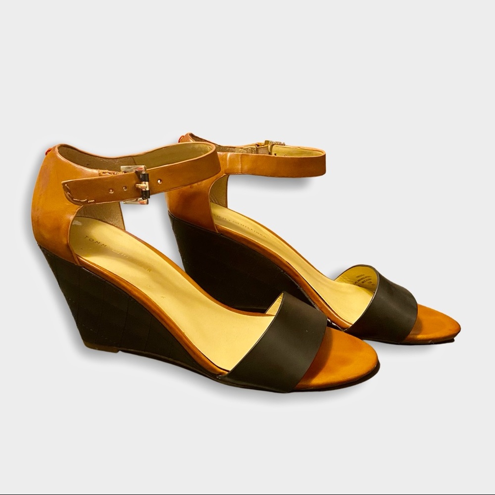 Tommy Hilfiger Ankle Strap Wedge Heels Shoes 7.5